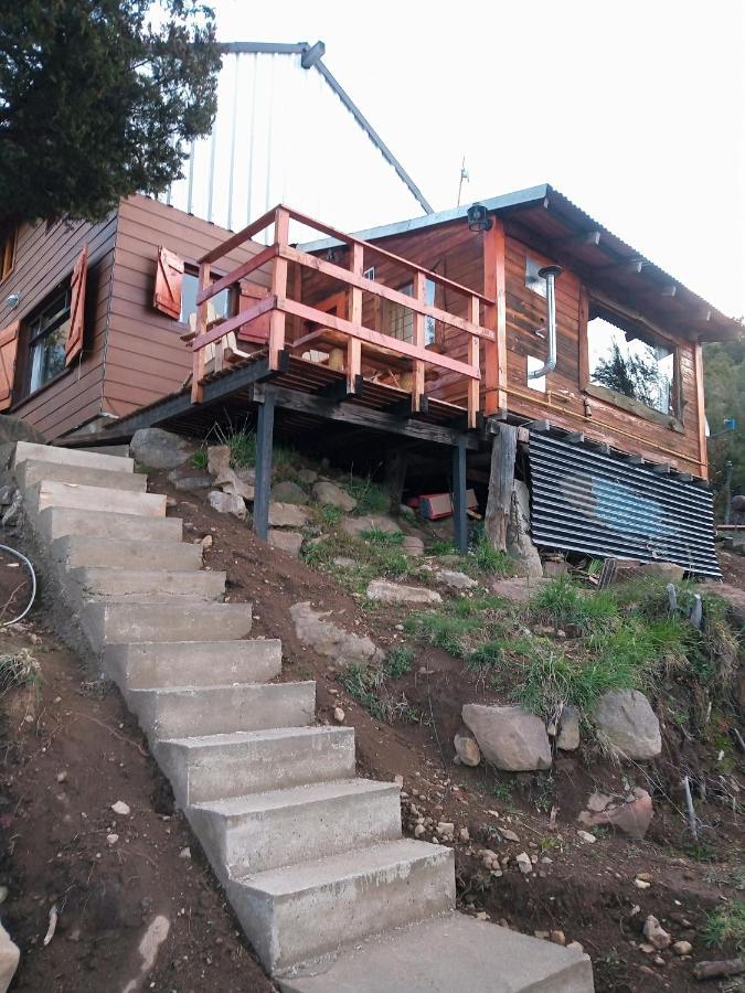 Con Increible Vista Al Nahuel Huapi Chalet *