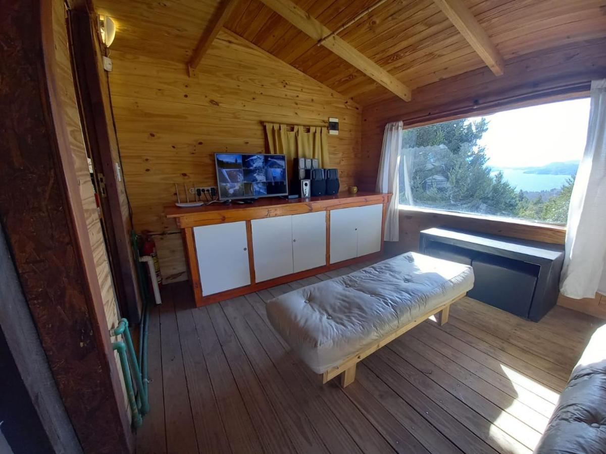 Chalet Con Increible Vista Al Nahuel Huapi *