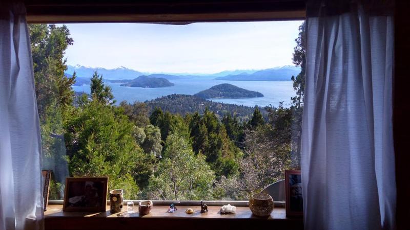 Con Increible Vista Al Nahuel Huapi *