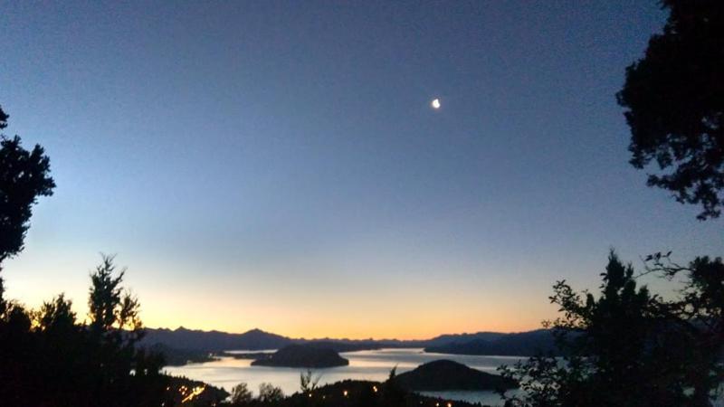 Chalet Con Increible Vista Al Nahuel Huapi